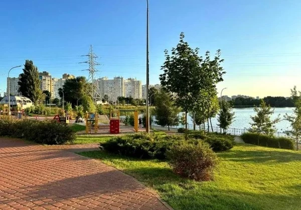 PHOTO-KIEVGRCP00010000-167214-57f57bc0
