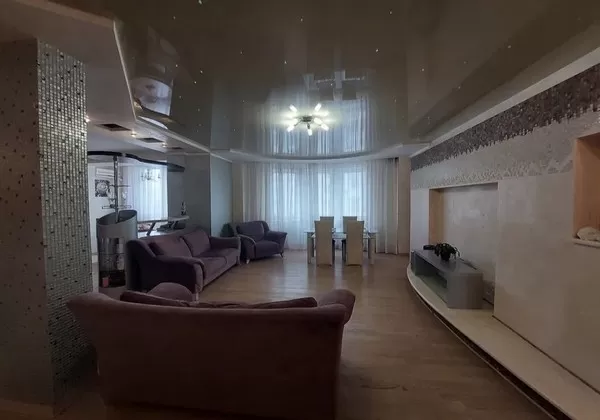 PHOTO-KIEVGRCP00010000-112299-7aaf5f5e