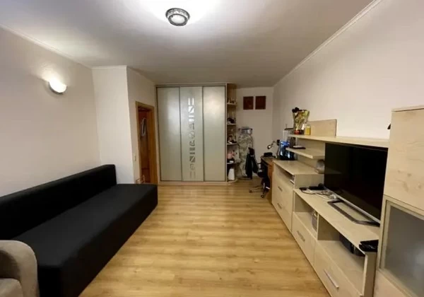 PHOTO-KIEVGRCP00010000-167565-1816dd4a