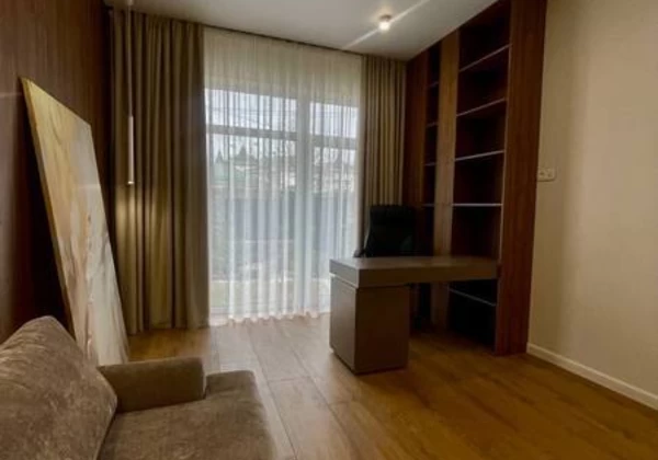 PHOTO-KIEVGRCP00010000-168593-5e4d1a2e