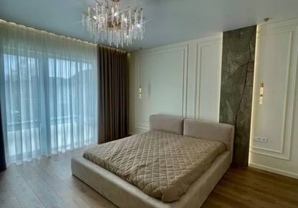 PHOTO-KIEVGRCP00010000-168593-7c79abc3