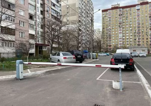 PHOTO-KIEVGRCP00010000-109789-430abf38